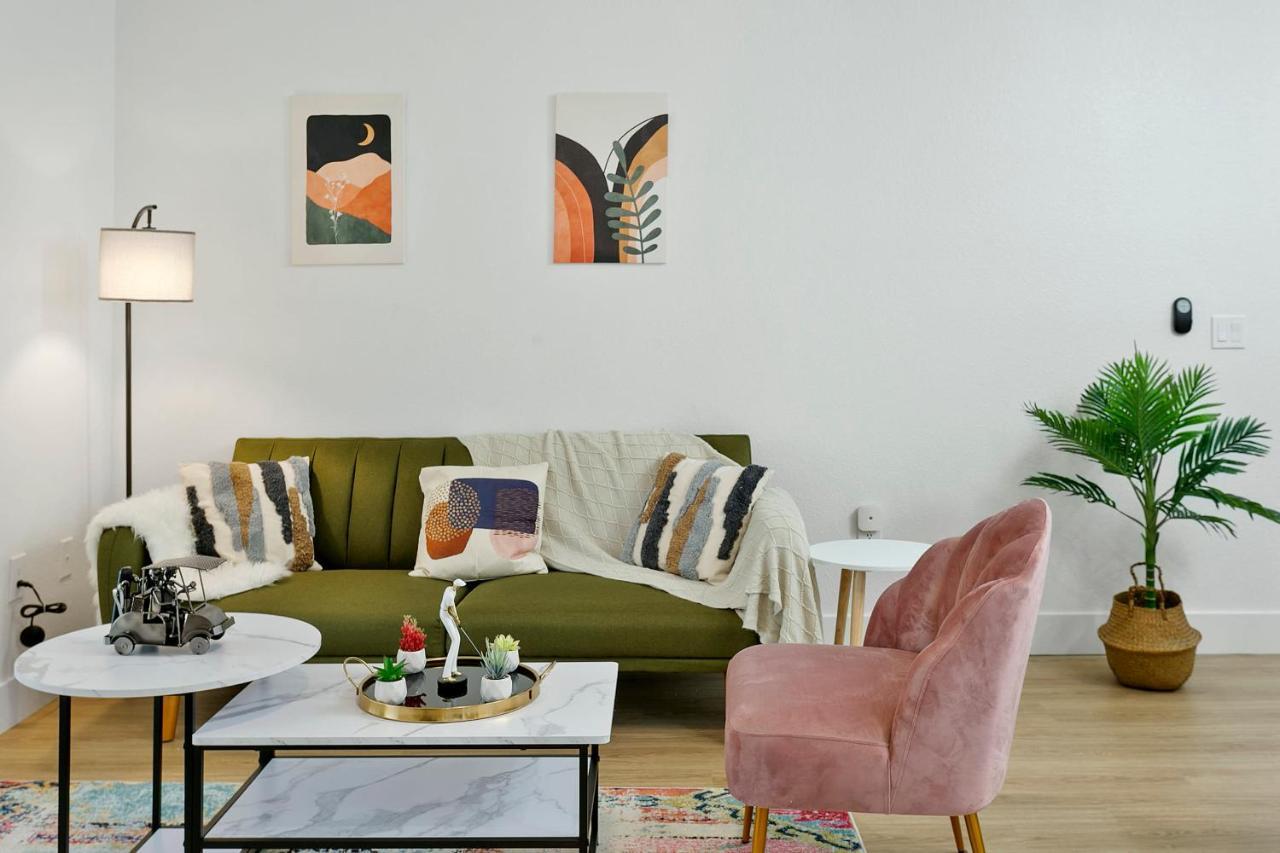 Cozysuites Glendale By The Stadium With Pool 10 Buitenkant foto