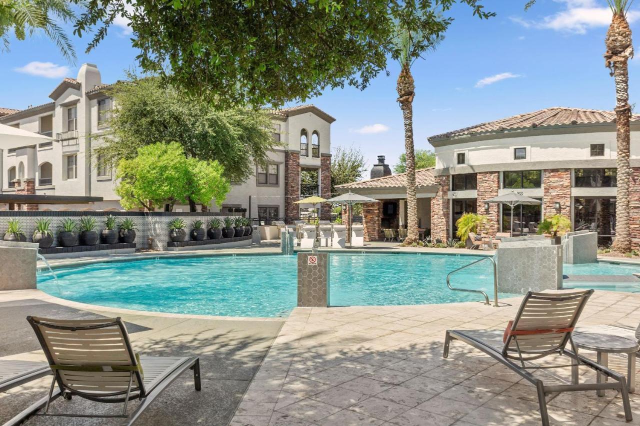 Cozysuites Glendale By The Stadium With Pool 10 Buitenkant foto